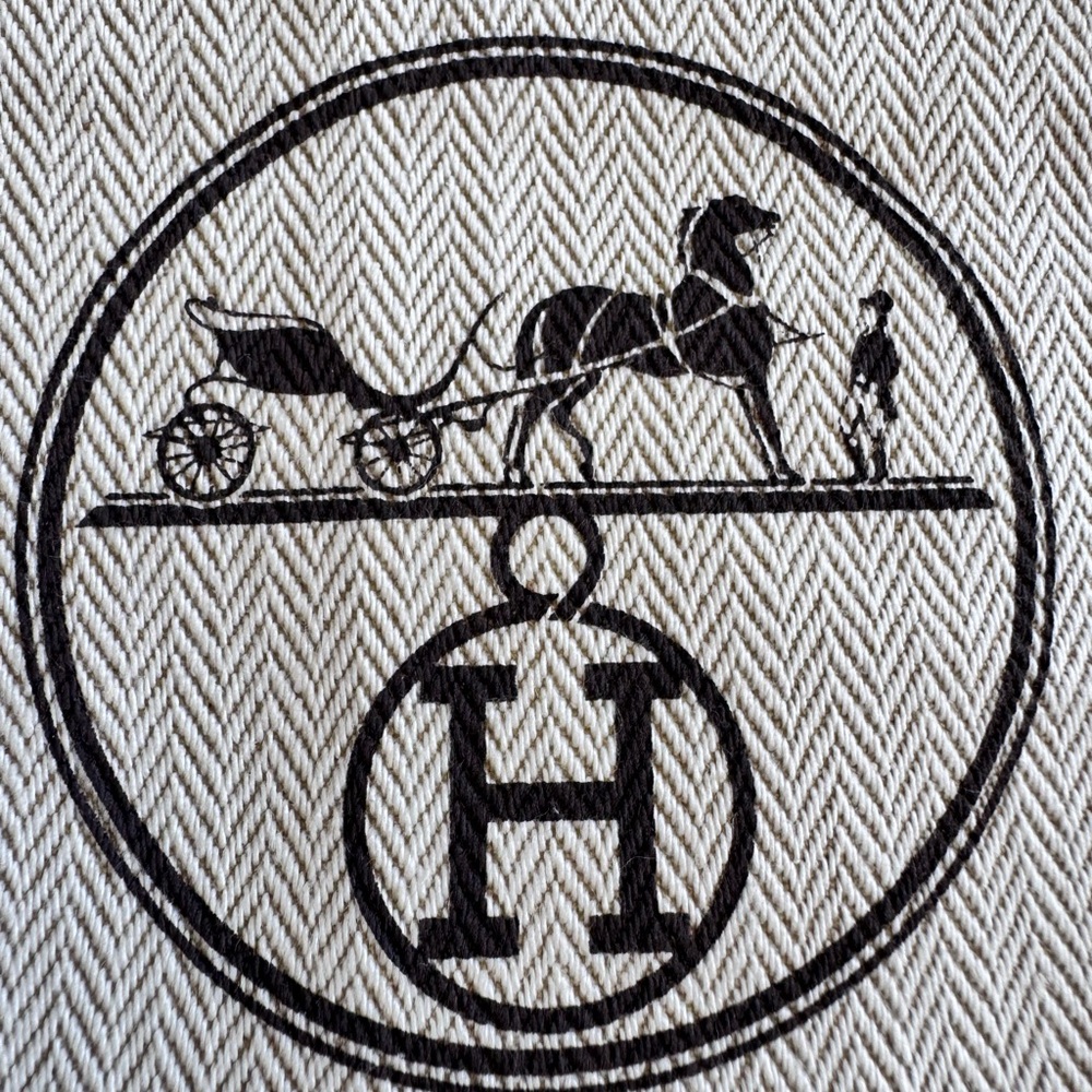 Hermès XXL Dust Bag 33x29 Oversized Canvas Storage Cover Blanket Travel Neutral - Picture 5 of 10
